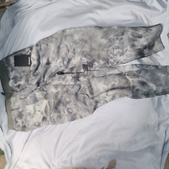 Textured.tech pant -- - Picture 2 of 8